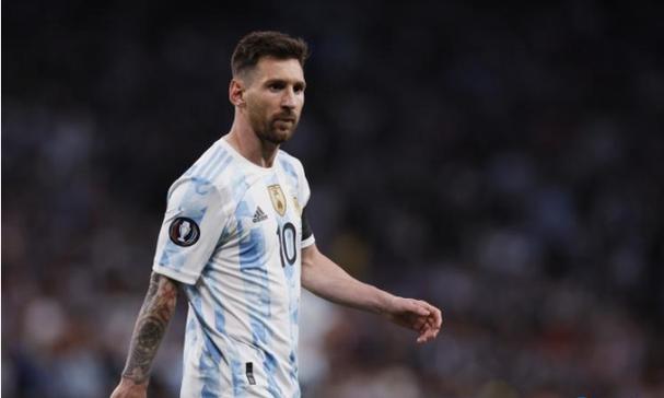 知乎上线小程序“高考数据通”